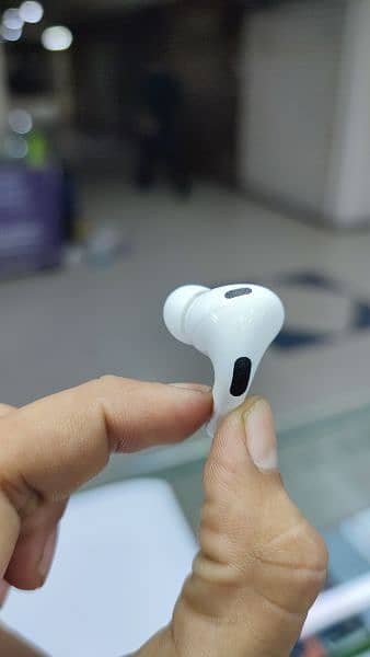 Airpods pro 2 generation 7