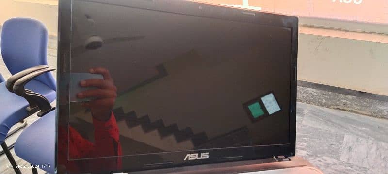 Laptop(ASUS) 7