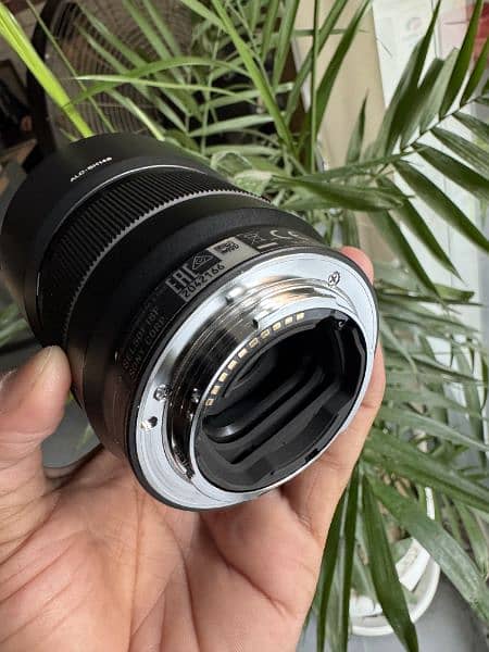 Sony 50mm 1.8 Lens Condition 10/10 3