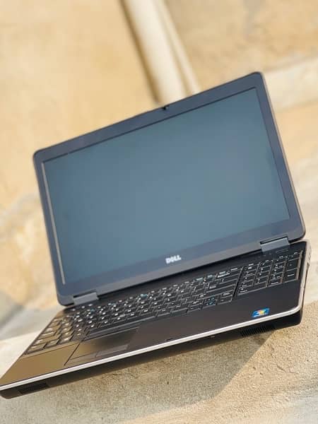 DELL Latitude E6540 For sale 3