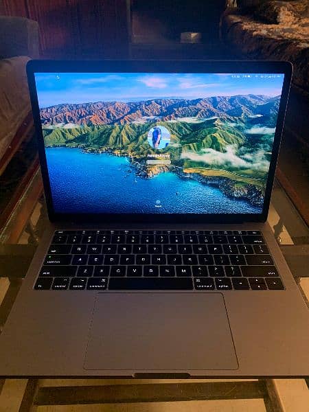 macbook pro 2017 3