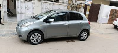 Toyota Vitz 2010 Full oprtion ( Push Start)