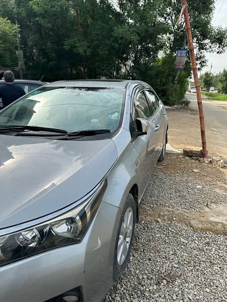 Toyota Altis Grande 2015 1