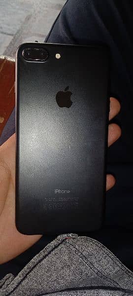 Iphone 7 plass 4