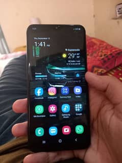 samsung galaxy a10 black