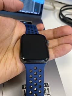 Apple Watch Series 5 44mm 0