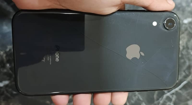 iPhone  xr 2