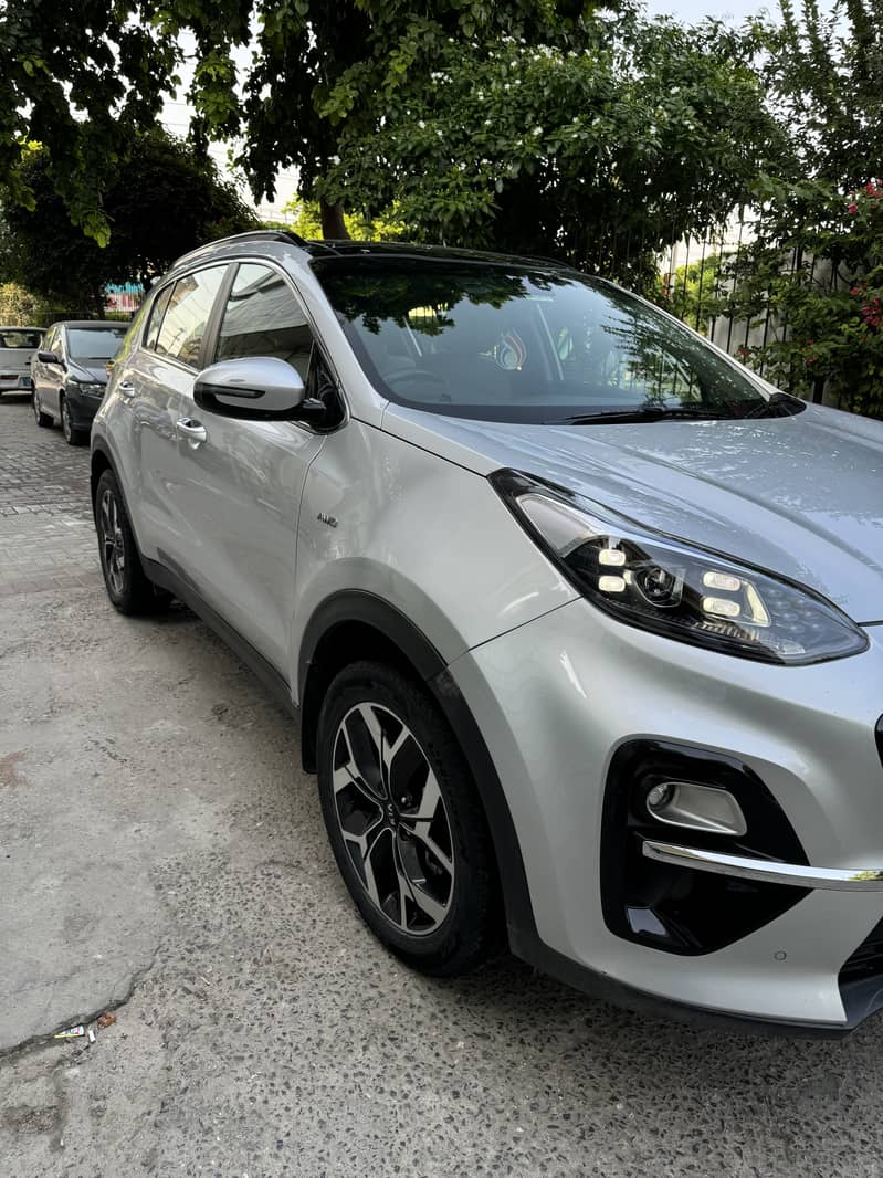 KIA Sportage 2021 1