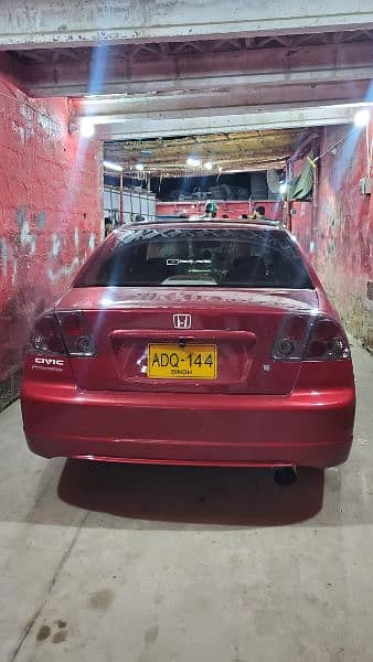 Civic 2001 - 2005 aftermarket tail lights 2