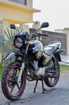 Yamaha YBR 125Gsirf WhatsApp:O316*25=7O"3=56: