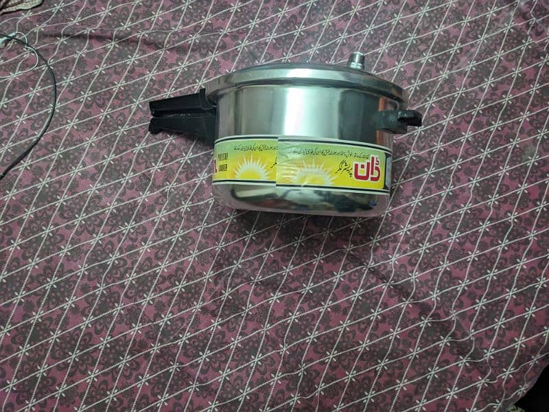 pressure cooker for sale 1