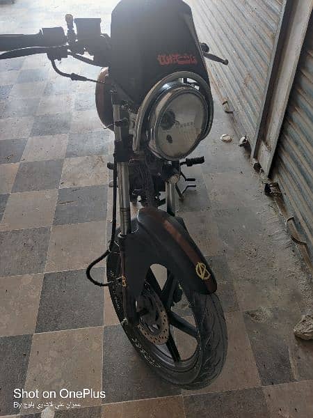 Suzuki gs 150 8