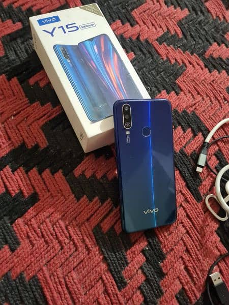 vivo y15 4 ram 64room 3