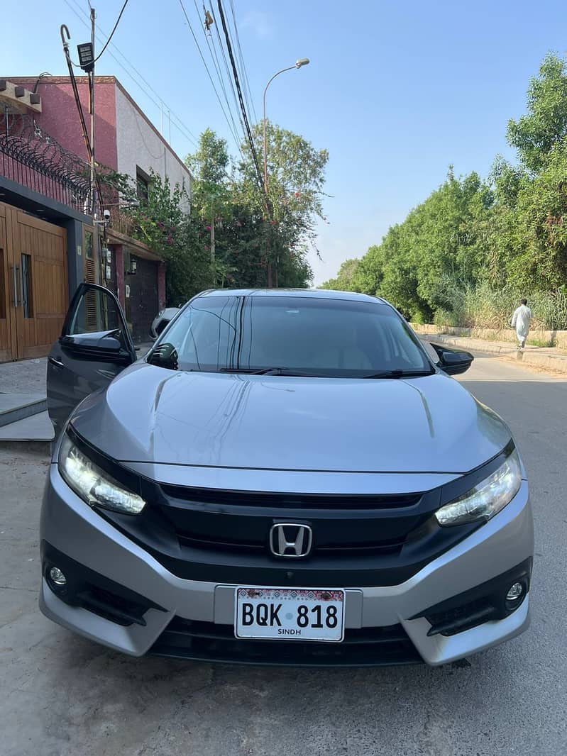 Honda Civic Oriel 2019 11