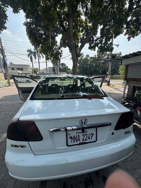 Honda Civic EXi 2005 9