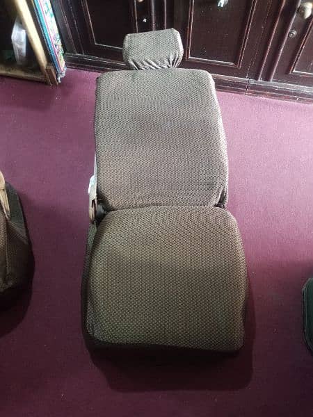 Front Folding seats for Bolan 3