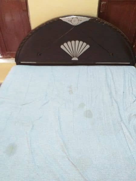 Double bed good condition 4