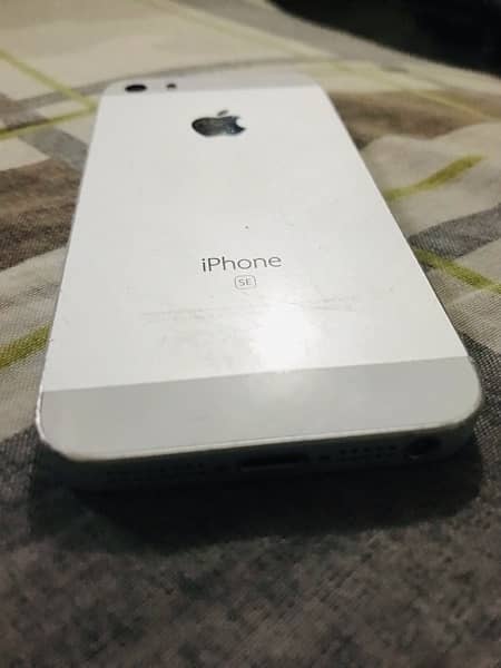 iphone se 1st generation 32 gb 0