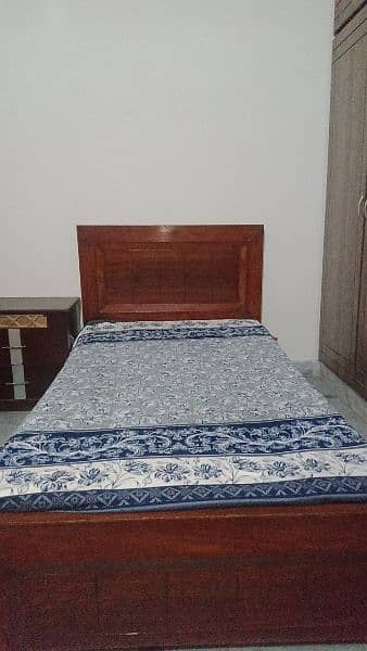 2 Single Beds with mattress 1