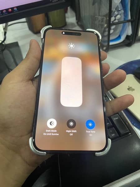 IPhone 14 Pro Max Factory Unlock 4