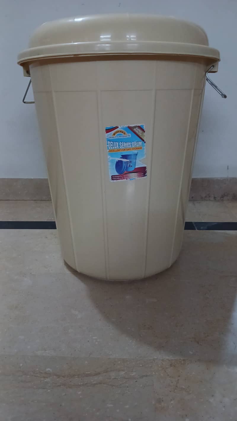 Flour container(40 kg , capacity) 4