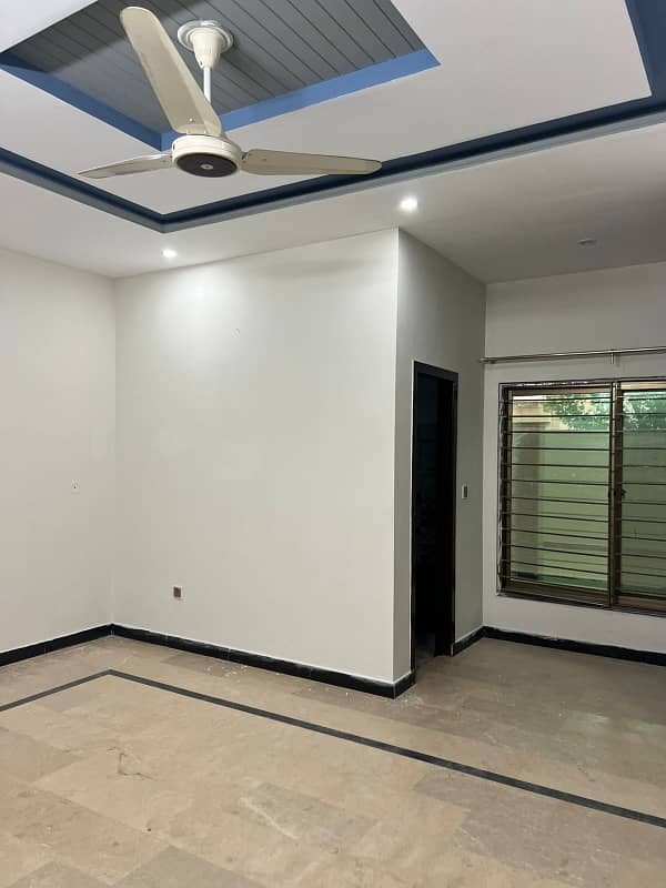 10 Marla Ground Portion for Rent in G-16 Islamabad 1