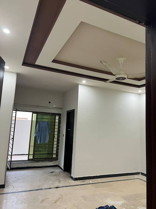 10 Marla Ground Portion for Rent in G-16 Islamabad 3