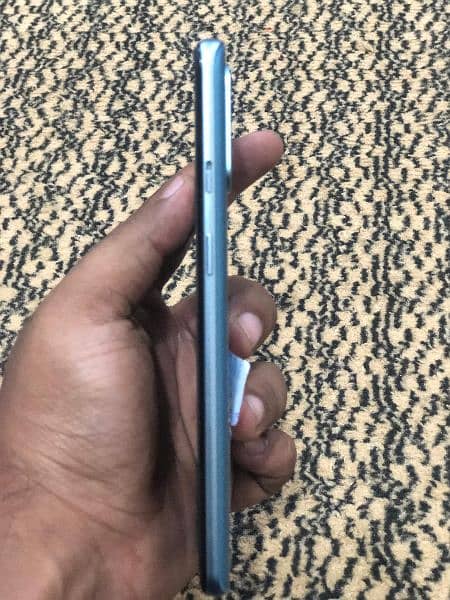 One Plus 9R, 12/256 10/10 mint Condition 3