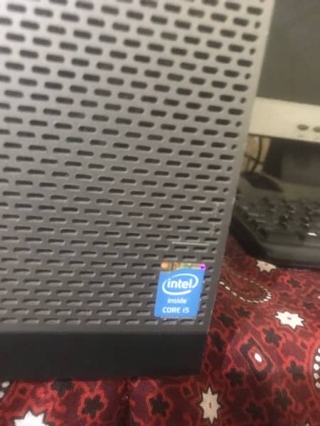 core i5 4th gen with 1 gb external graphic card (AMD RADEON) 3