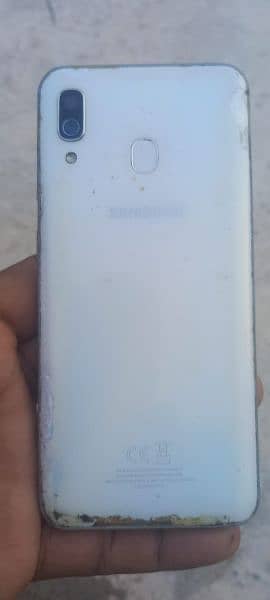 samsung A30 3