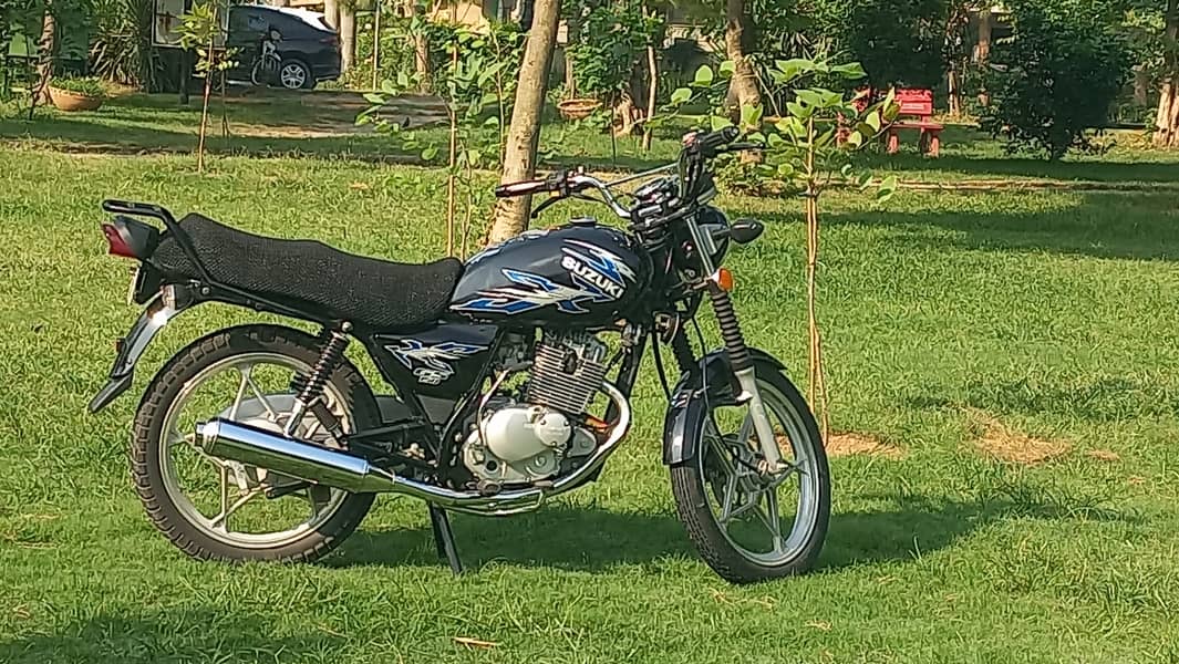 Suzuki GS 150 SE EURO 2 (2022 Model) Motorcycle for Sale 7