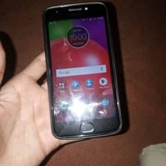 Moto E4 2/16