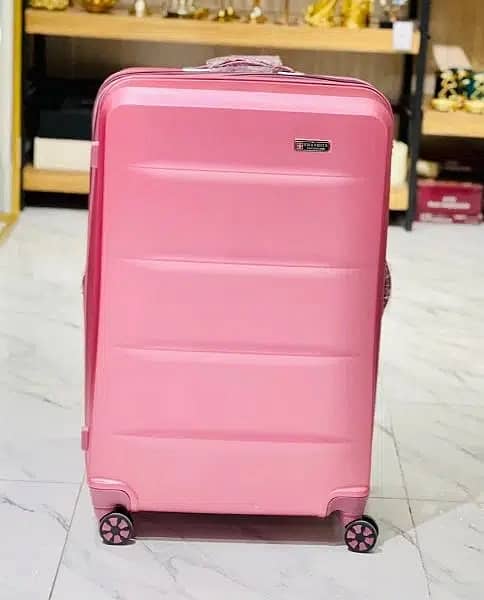 Travel trolley bags / luggage bags 8