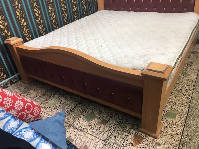 only bed without mattress and with dressing 2