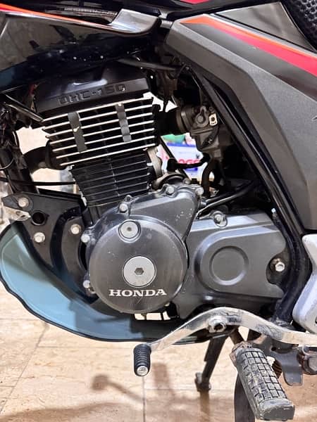 HONDA CB150F 9