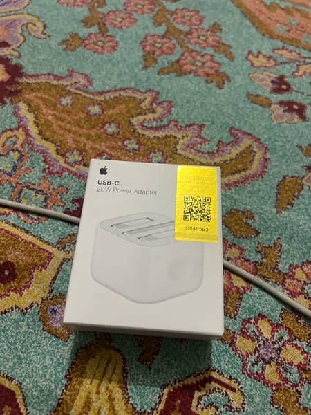 iphone 15 pro max original charger 100% 2