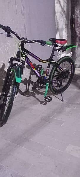 Dubai ki cycle hai import Hoi hai 6 gear wali cycle hai 10