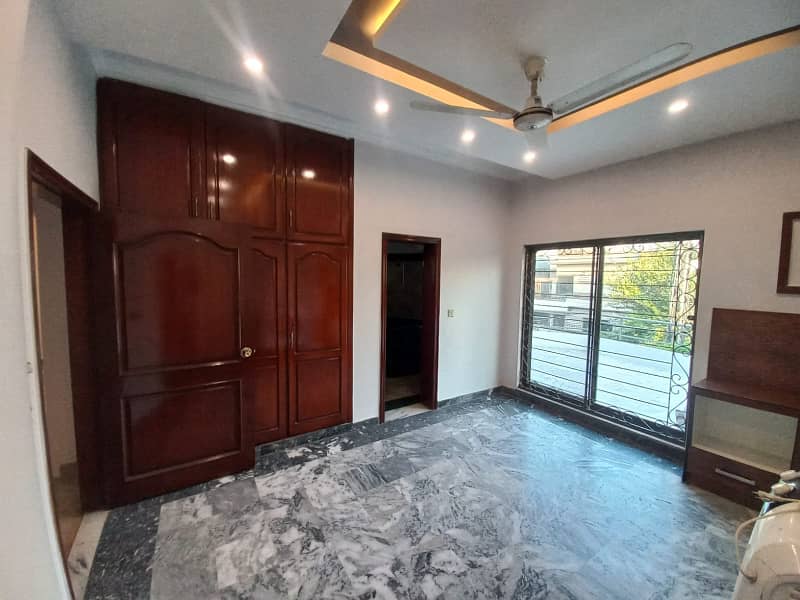 10 Marla House Upper Portion For Rent with Lower Lock in Phase 3 DHA Lahore 10