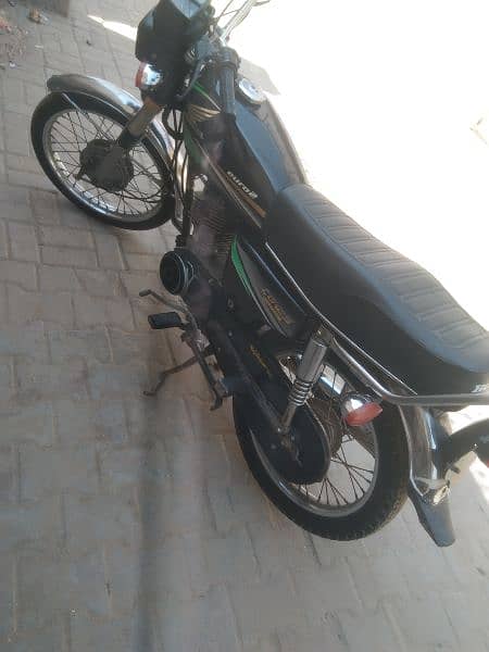 honda 125 for sale ok cundtion urgent sale 6