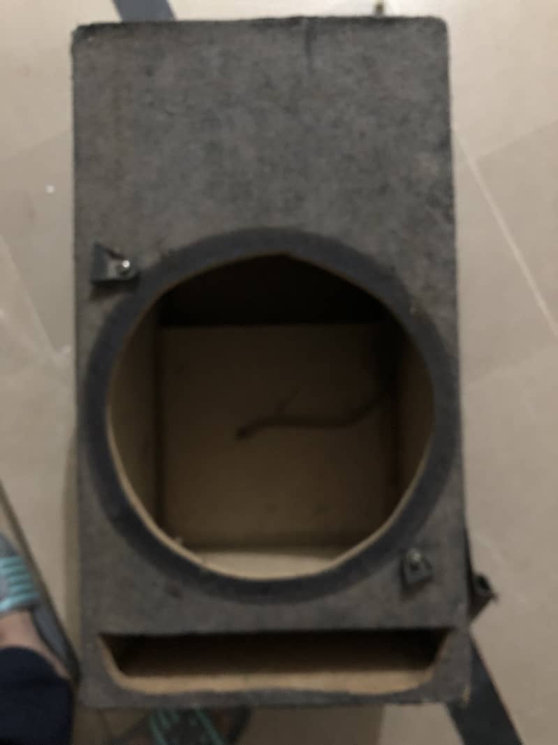 Woofer box for sale 0