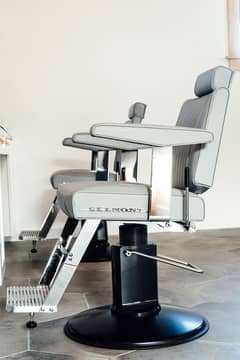 Saloon chair/Manicure Padicoure/Cutting chair/Massage bed/Shampoo uni