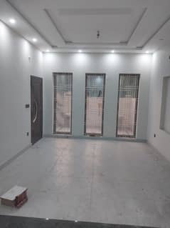 10 Marla house Available for rent in overseas b block Bahria town