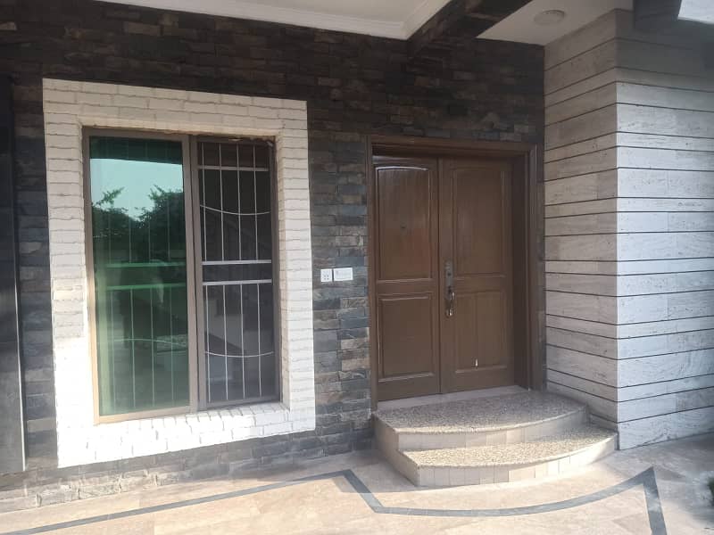 10 Marla Grid Design Fully Renovated House For Sale In Askari-10 44