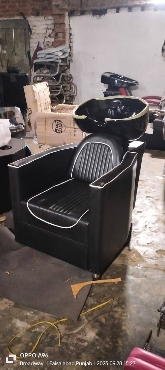 Saloon chair / Barber chair/Cutting chair/Massage bed/ Shampoo unit 19