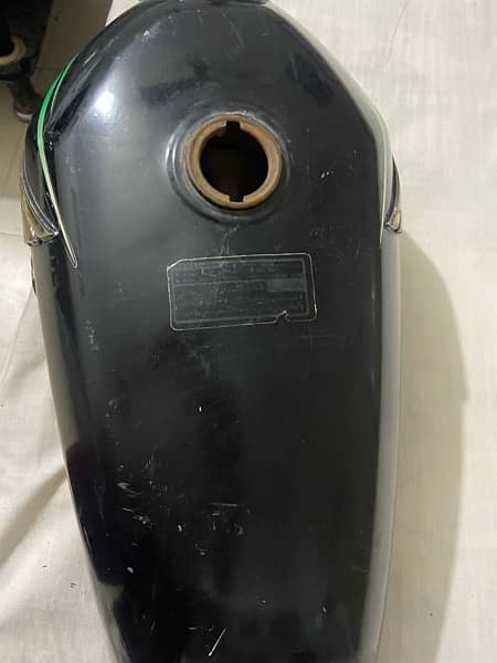 Honda 125 2014 model Fuel tank 1