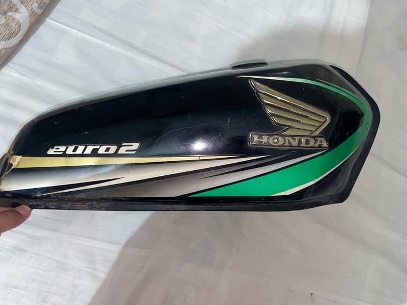 Honda 125 2014 model Fuel tank 2