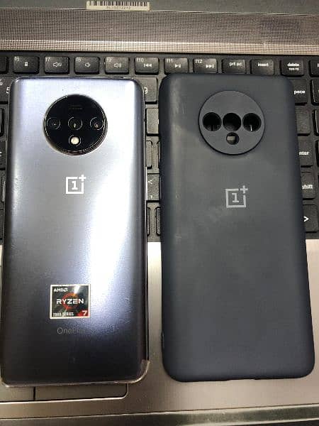 OnePlus 7t mint condition 8/128 2