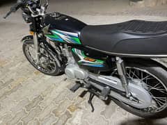 Honda 125 black colour 0