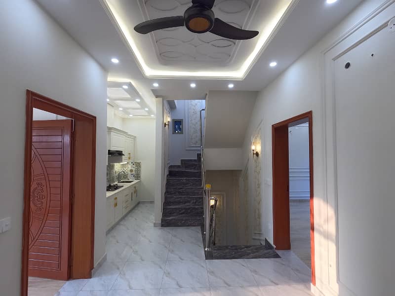 5 Marla Designer House for Sale near Mosque and Market in B Block Central Park Lahore 25