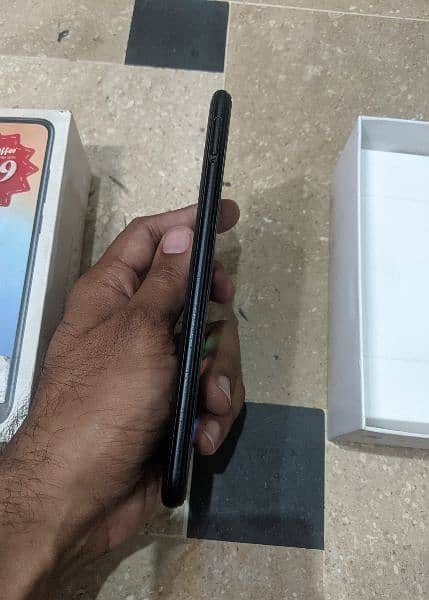 Y6 Prime 32GB with box like y7 bought in 2020 2